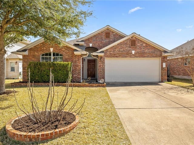 15609 Royal Dublin Dr