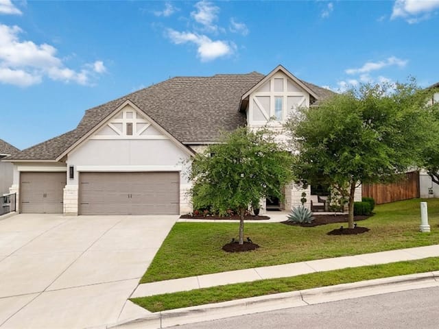 15612 Cabrillo WAY