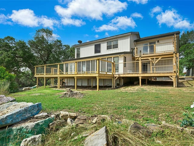 1562 Windmere