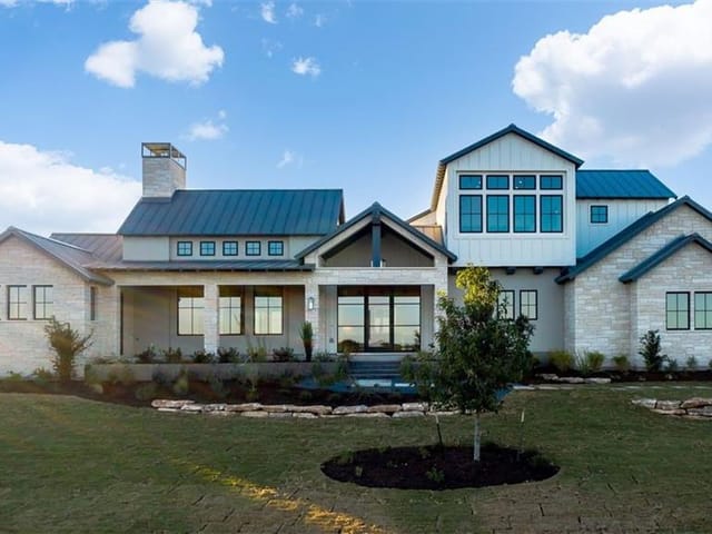 15620 Grumbles LN