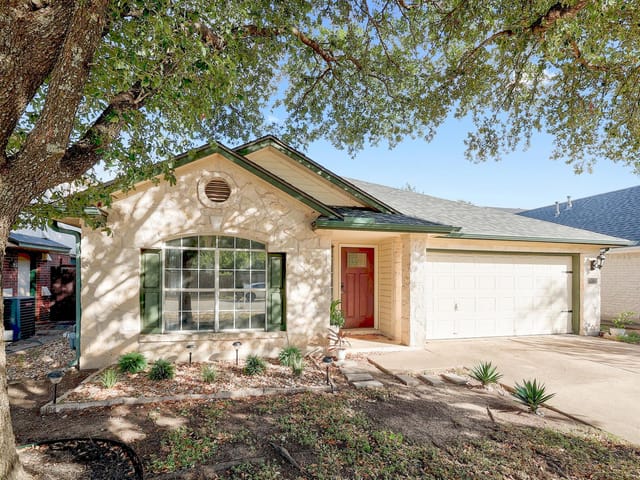 15629 Ecorio DR