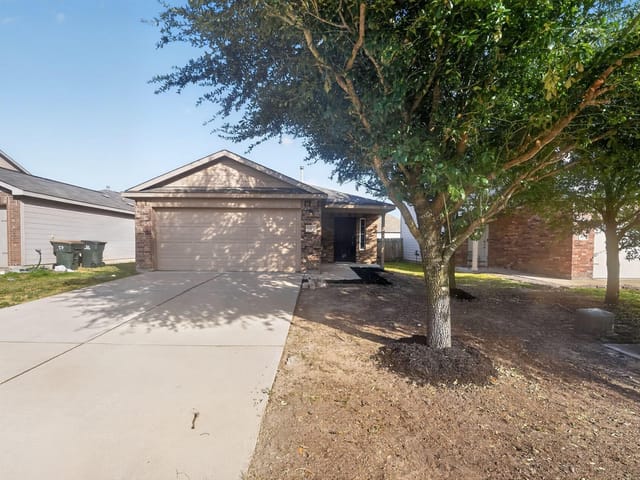 1564 Breanna LN