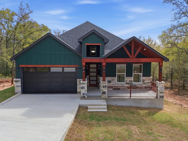 157 E Keanahalululu LN