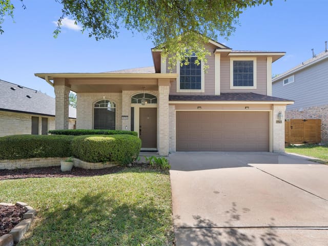 15701 Ecorio Dr