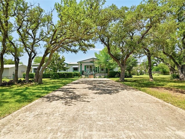 15701 La Hacienda Dr