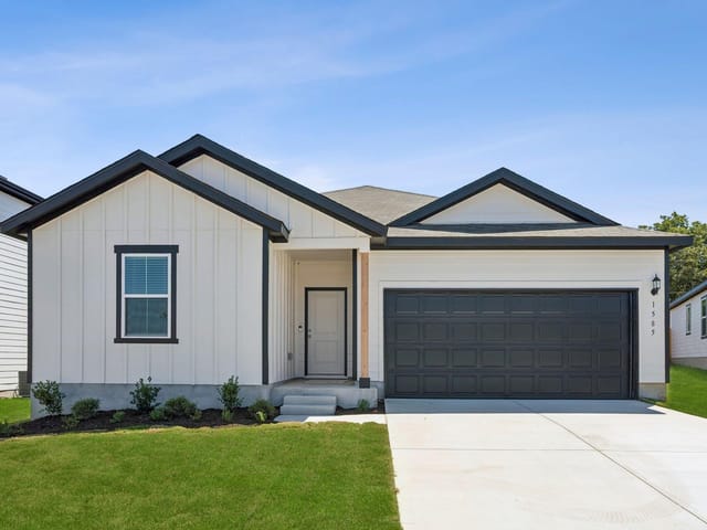 1585 Sky Vista DR