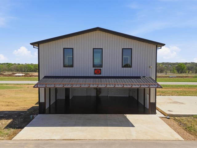 15850 Salado Airport 39