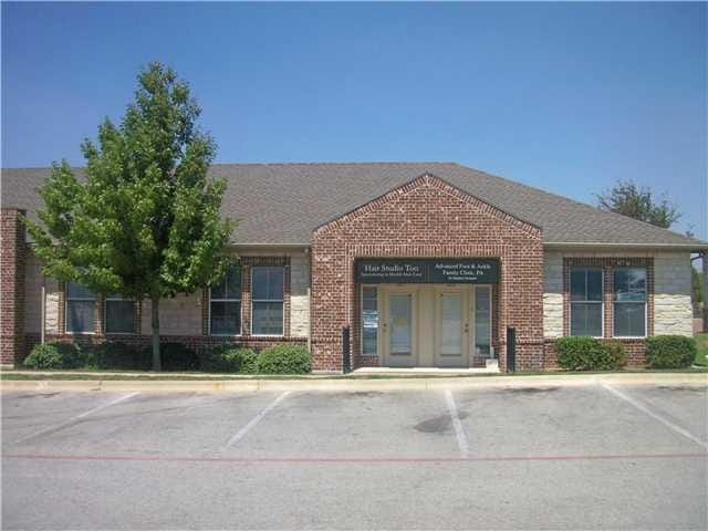 15901 Central Commerce DR