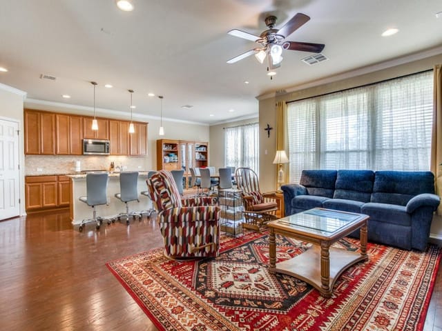 15906 Serene Fleming Trce