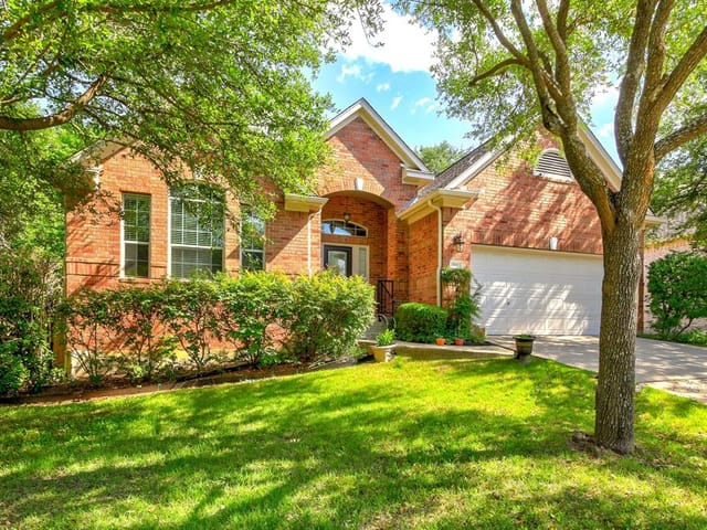 15913 DOUBLE EAGLE Dr