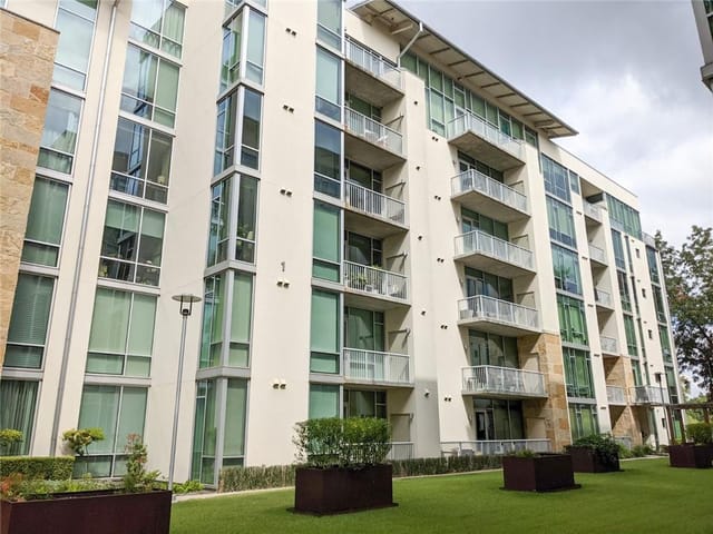 1600 Barton Springs Rd Unit #1407