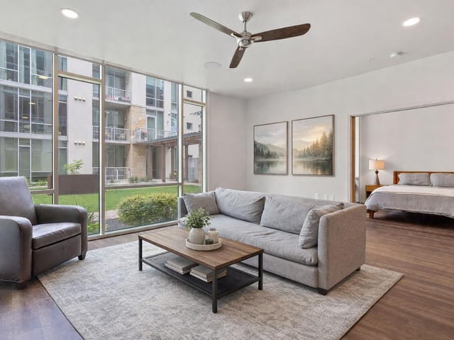1600 Barton Springs Rd Unit #2102