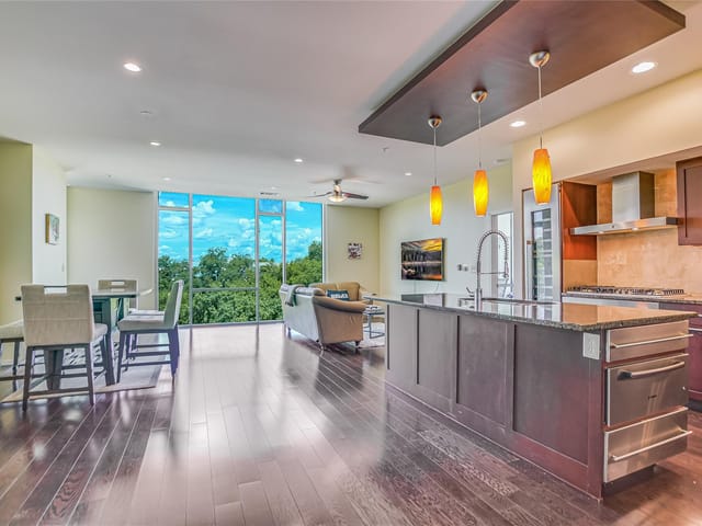 1600 Barton Springs RD Unit #3504