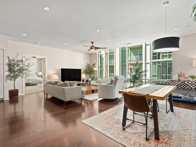 1600 Barton Springs Rd Unit #4401