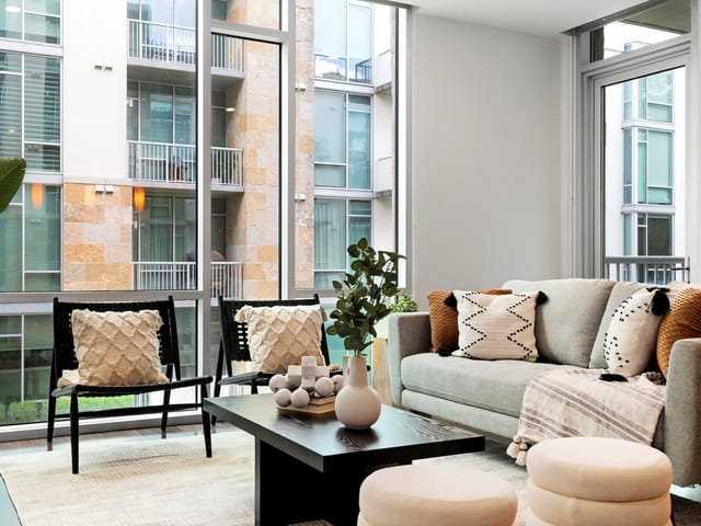 1600 Barton Springs Rd Unit #5204