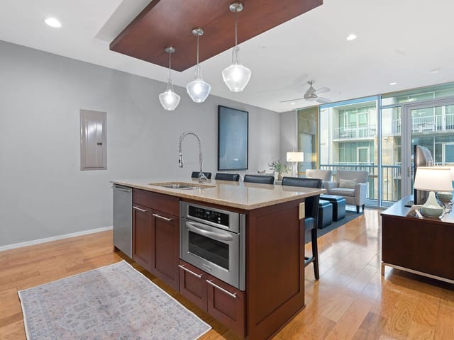 1600 Barton Springs Rd Unit #6202