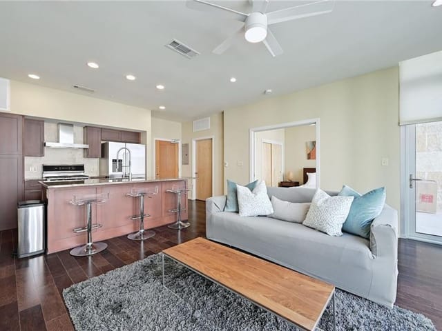 1600 Barton Springs Rd Unit #6204