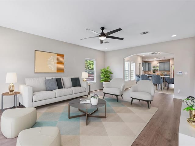 1600 Maple Ave Unit #1