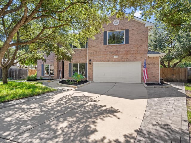 16001 Mickey Dr