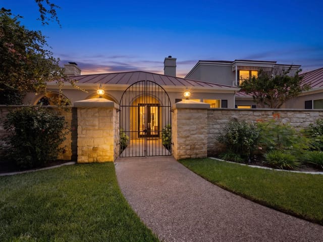 16002 Canard CIR