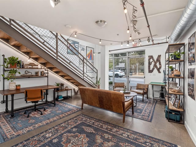1601 E Cesar Chavez St Unit #106