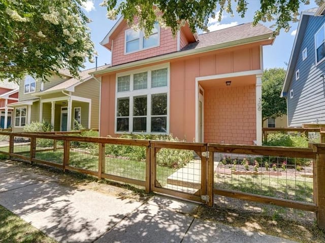 1601 Miriam Ave Unit #306