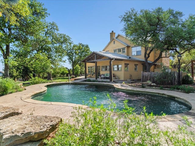 1601 S Rainbow Ranch Rd  