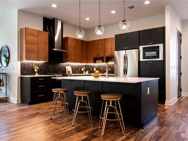 1602 Perez Unit #B