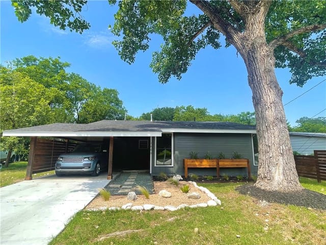 1603 Meander Dr