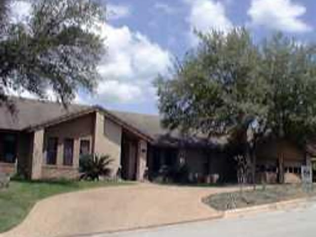 1604 BEN CRENSHAW WAY