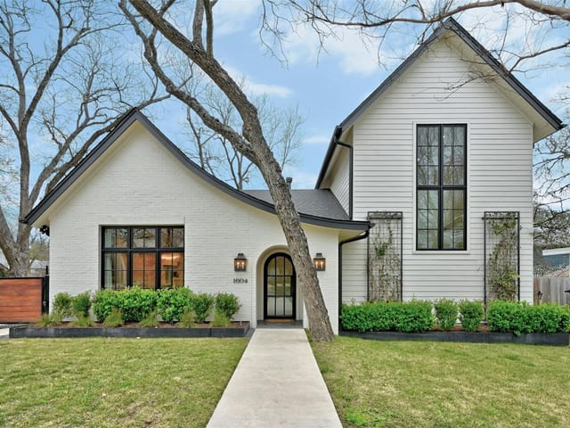 1604 Kerr Ave