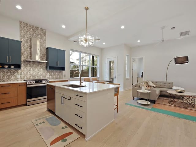 1604 Perez St Unit #A