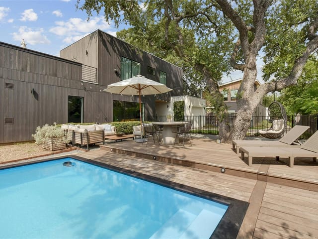 View 1605 Chelsea Ln Unit #1 & 2 in Travis Heights 1605 Chelsea Ln Unit #1 & 2 - front exterior - Luxury home in Travis Heights, Austin, TX