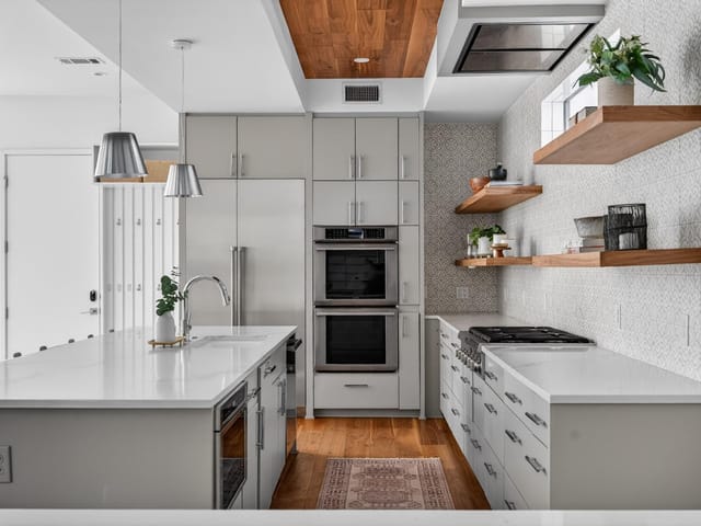 1605 Chelsea Ln Unit #1