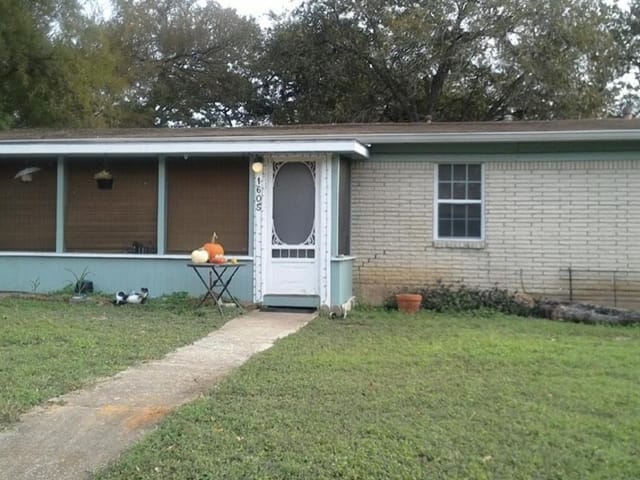 1605 Elmira Rd