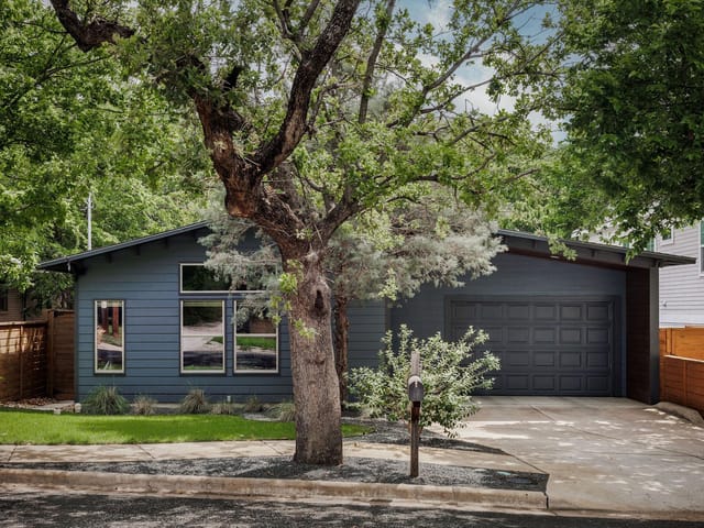 1605 Maple Ave