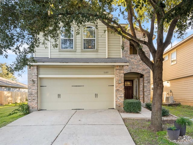 1605 Sugarberry Ln Unit #8