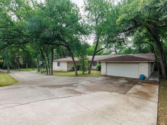1605 Walsh Tarlton LN Unit #B