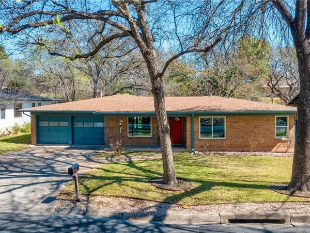 1606 ELMHURST Dr