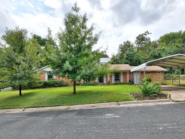 1607 ELMHURST Dr