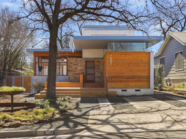 1607 Kerr Ave