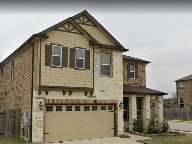 1608 Garamond Ln