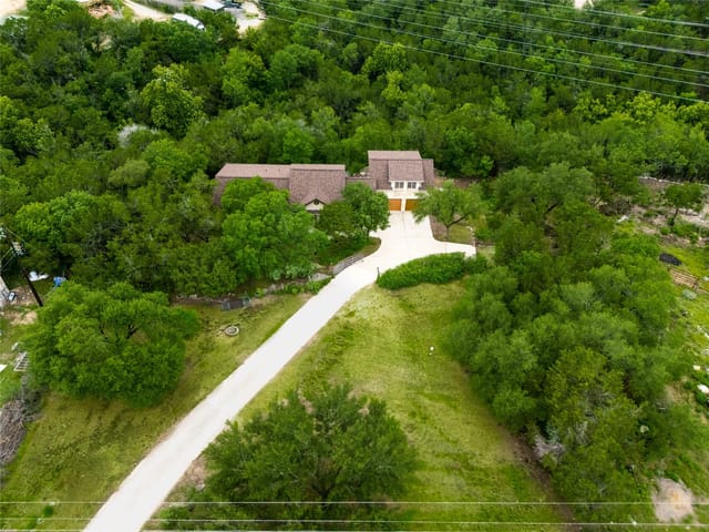 1608 Susan DR