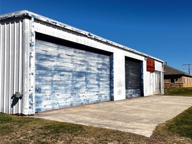 1608 W Cameron Ave
