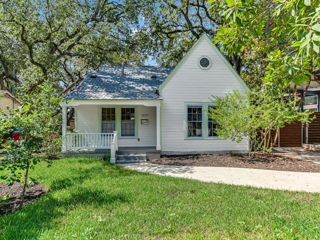 1609 Linscomb Ave