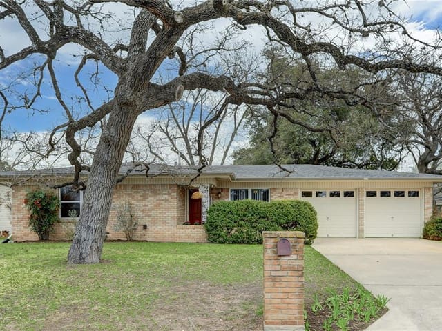 1609 Lupine Ln