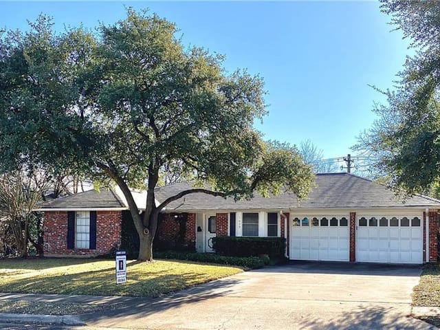 1609 Springer Ln