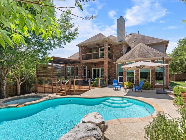 161 Littleton DR