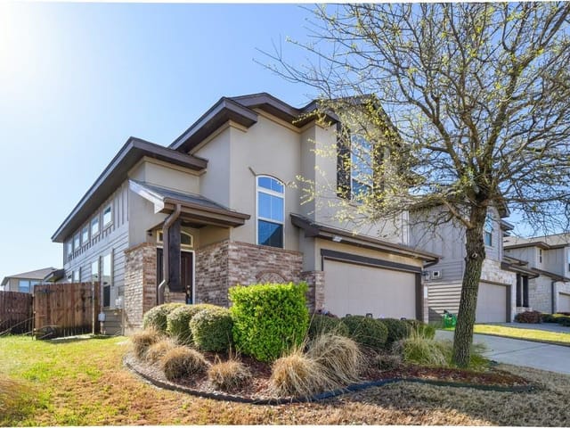 16105 Mcaloon Way