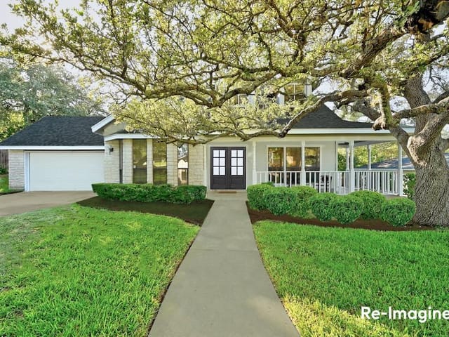 1611 Mill Springs DR